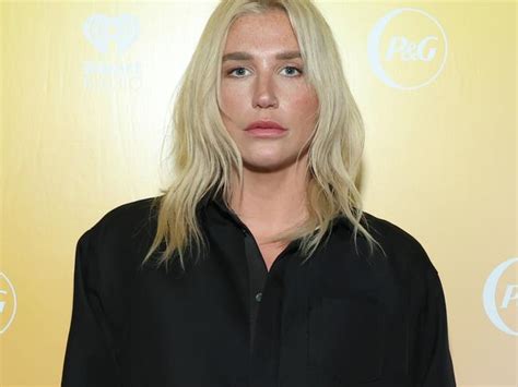 kesha nudes|Kesha strips naked to mark her freedom milestone